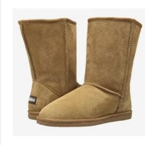 NWOB Lamo Suede 9” Chestnut Boots 7